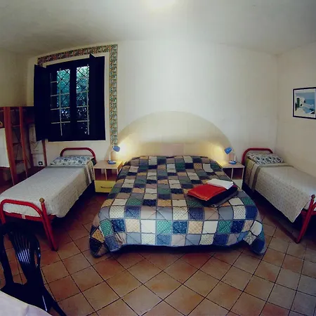 In Marsala, With Pool Access, Enclosed Garden And Wifi - 250 M